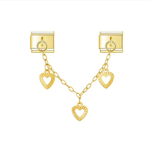 Charm double maillon doré avec chaîne et trois coeurs ajourés striés en acier inoxydable, bracelet charm italien