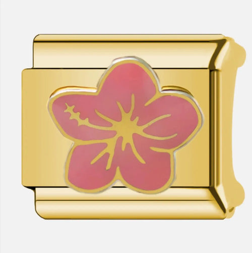 Charm fleur tropicale à cinq pétales en émail rose corail sur maillon doré en acier inoxydable, bracelet charm italien