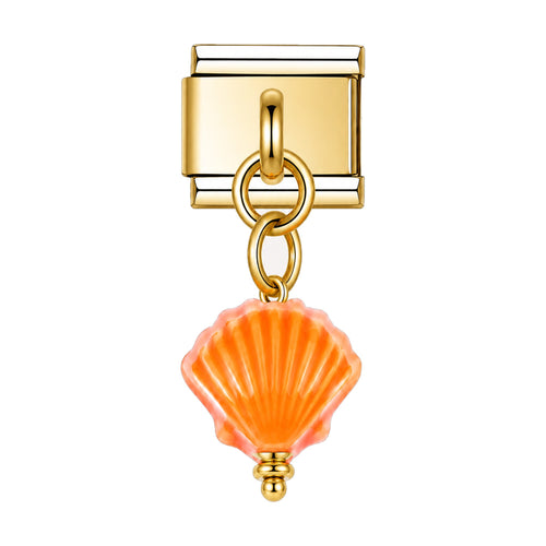 Pendentif coquillage en céramique émaillée orange suspendu sous un maillon doré, bracelet charm italien