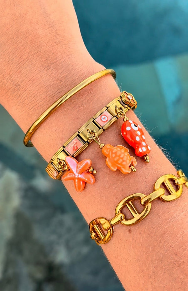 Bracelet Costa Naranja, pack bracelet charm italien en acier inoxydable doré et charms céramique émaillée corail et orange