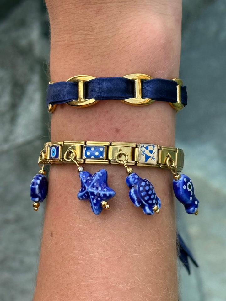 Bracelet Marina, pack bracelet charm italien en acier inoxydable doré et charms céramique émaillée bleu marine