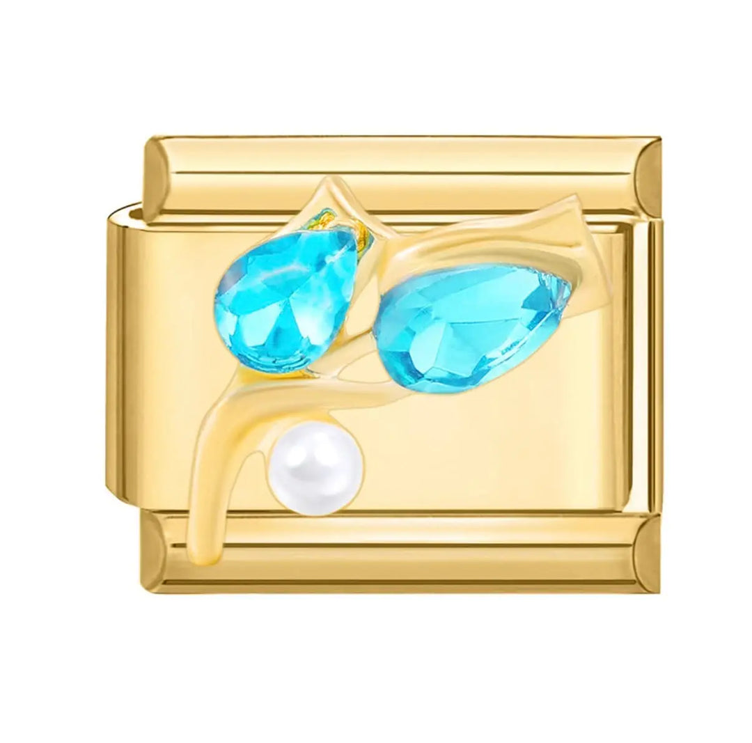 Charm fleur bleue dorée avec deux cristaux turquoise facettés et perle blanche, acier inoxydable, bracelet charm italien