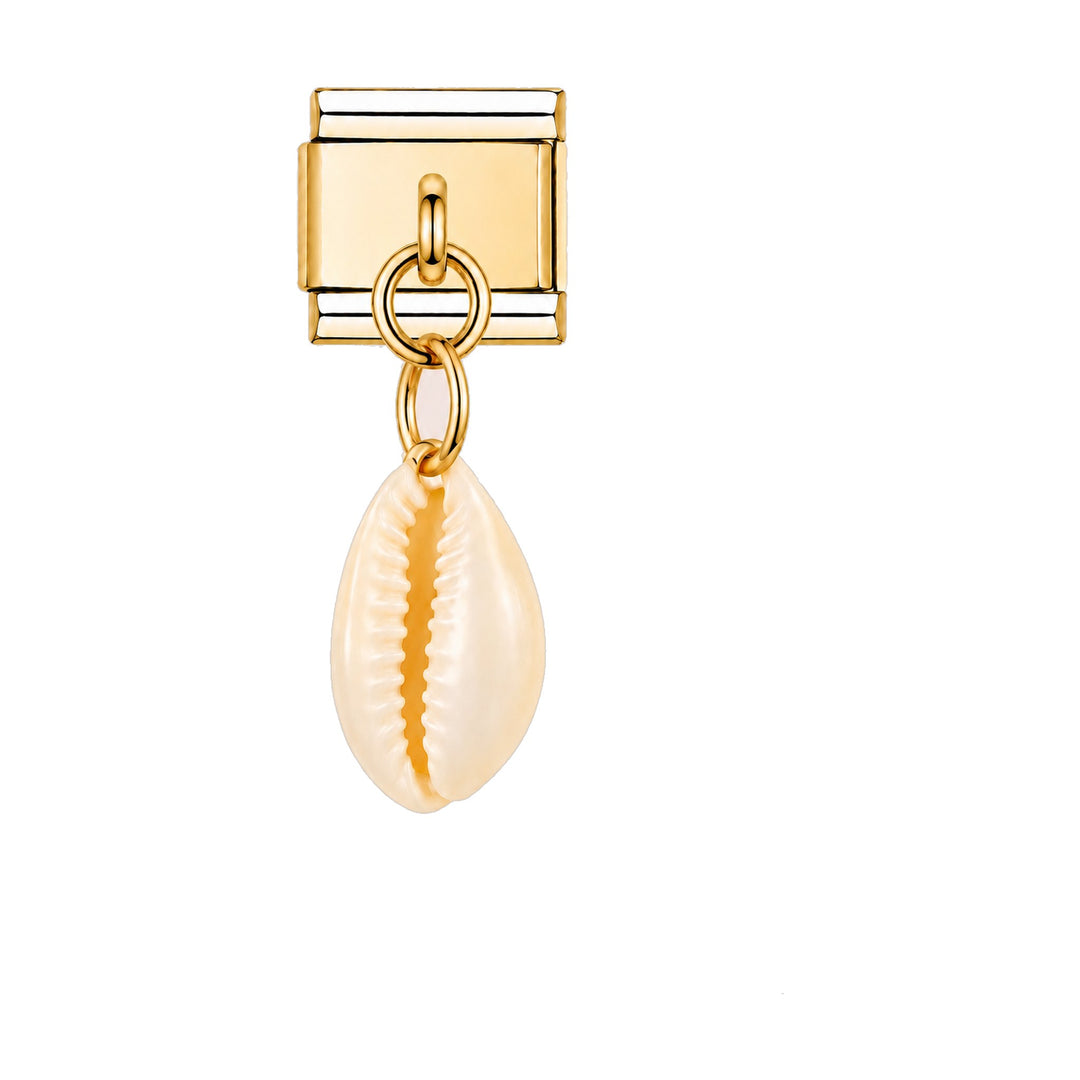 Pendentif coquillage cauri en céramique émaillée blanc nacré suspendu sous un maillon doré, bracelet charm italien