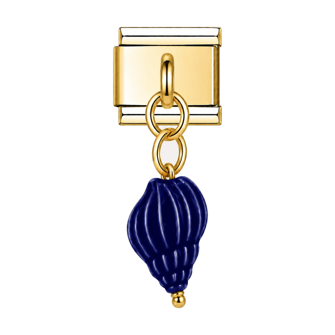 Pendentif coquillage torsadé en céramique émaillée bleu marine suspendu sous un maillon doré, bracelet charm italien