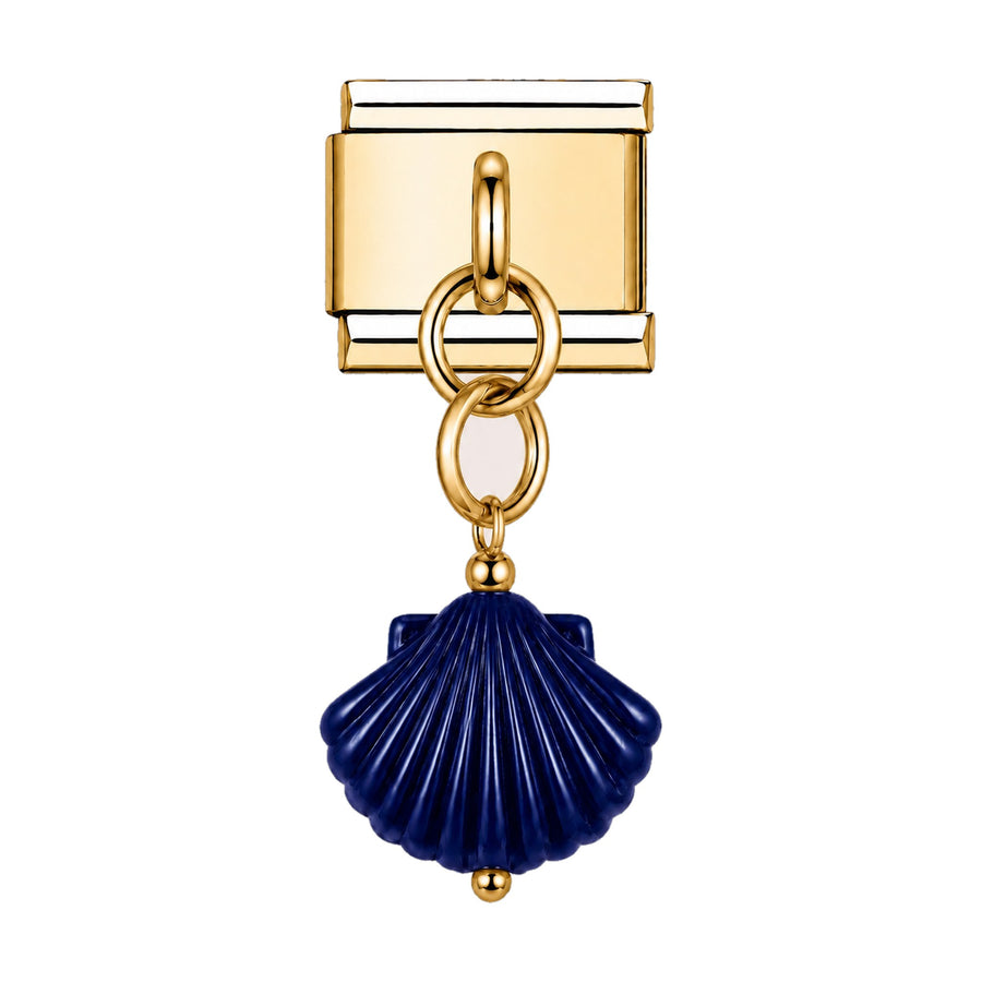 Pendentif coquillage en céramique émaillée bleu marine suspendu sous un maillon doré, bracelet charm italien