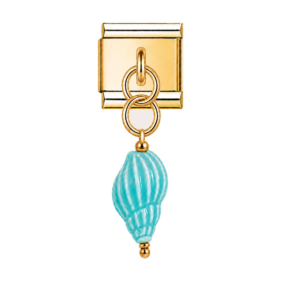 Pendentif coquillage torsadé en céramique émaillée turquoise suspendu sous un maillon doré, bracelet charm italien